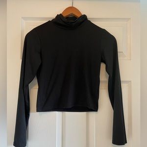 Black Cropped Turtle Neck
